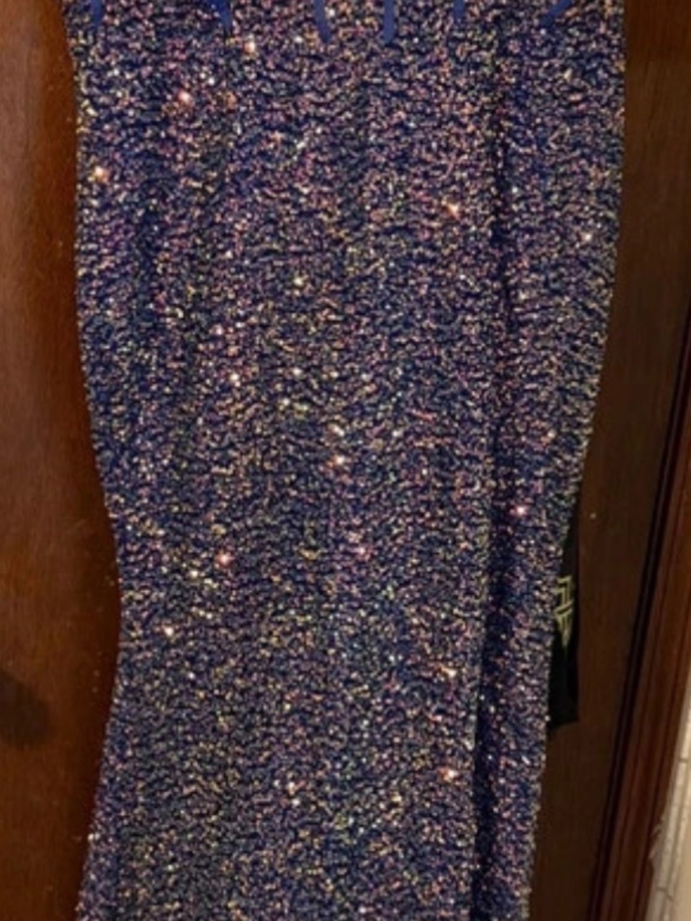 Prom dress - Picture 2 of 5